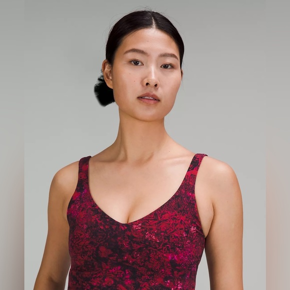 NWT Lululemon 2023 LNY align tank special edition - Picture 2 of 6